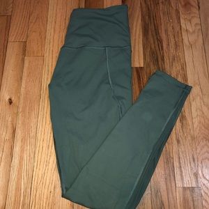 Victoria Sport Knockout Legging